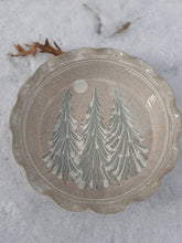Load image into Gallery viewer, Ceramic Pie Dish Baking Winter Tree Holiday Stoneware