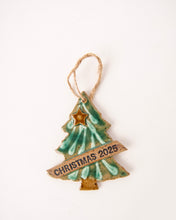 Load image into Gallery viewer, Christmas 2025 Holiday dates ornament stoneware clay
