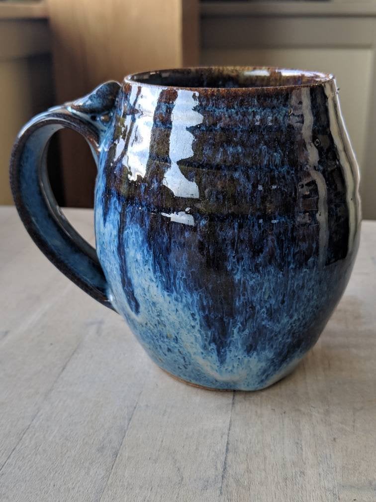 Bulbous Shape Handmade Coffee Mug