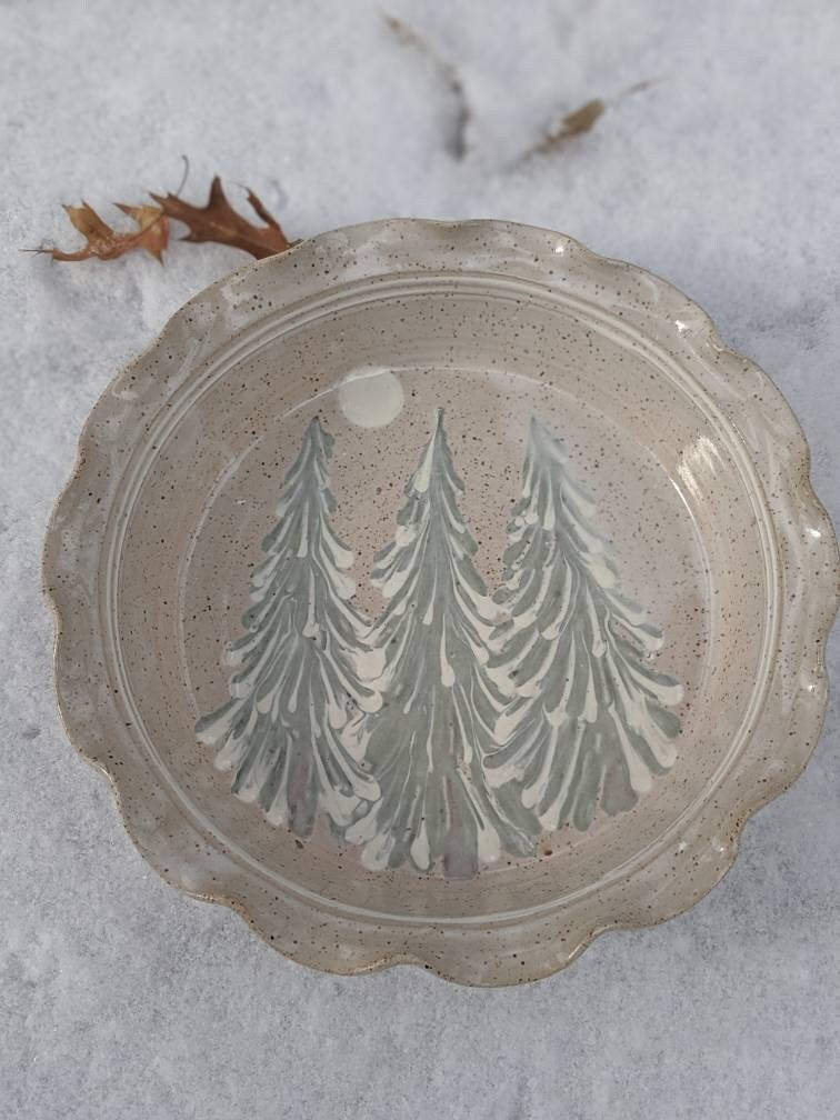 Winter Wonder Lane 9 Holiday Trees Scalloped Ceramic Pie Plate