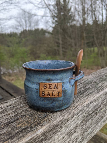 Ceramic Sea Salt Counter Pot with bamboo spoon