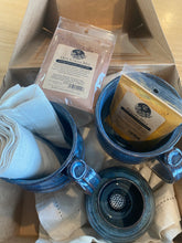 Load image into Gallery viewer, Artisan Ceramic Pottery gift box 
