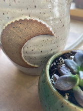 Load image into Gallery viewer, Moon mug| Beautiful speckled white glaze
